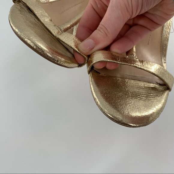 Gianni Bini heels size 8.5 gold metallic leather t-strap stilettos holiday party - Picture 11 of 14